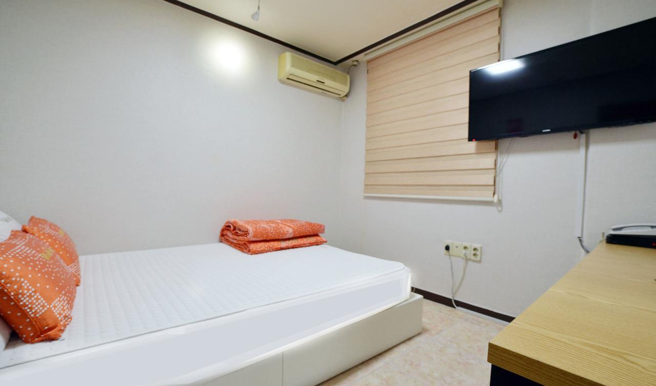Wow Motel Busan Exterior photo