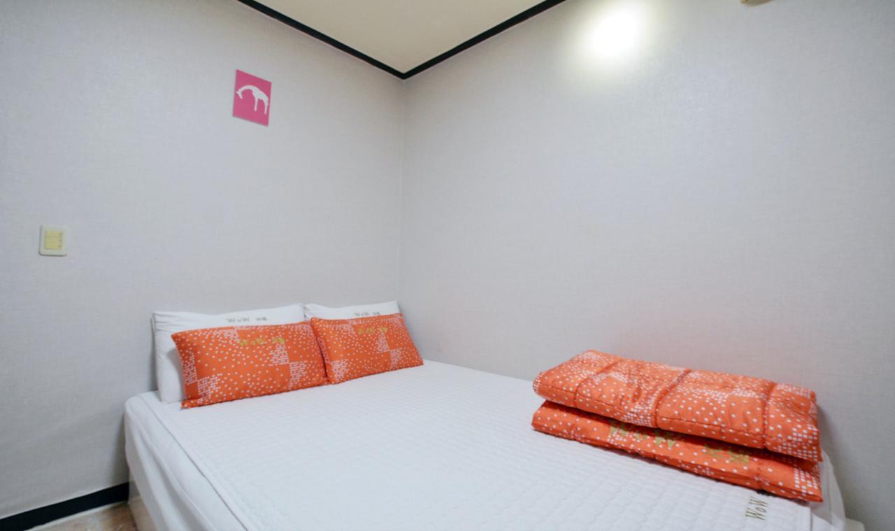 Wow Motel Busan Exterior photo